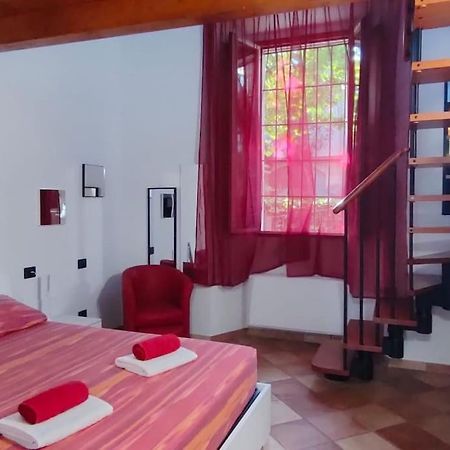 La Casa Di Trilly Lägenhet Vigevano Exteriör bild